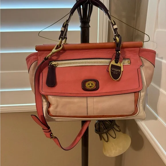 Coach Louisa Satchel 19276 - Picture 2 of 15